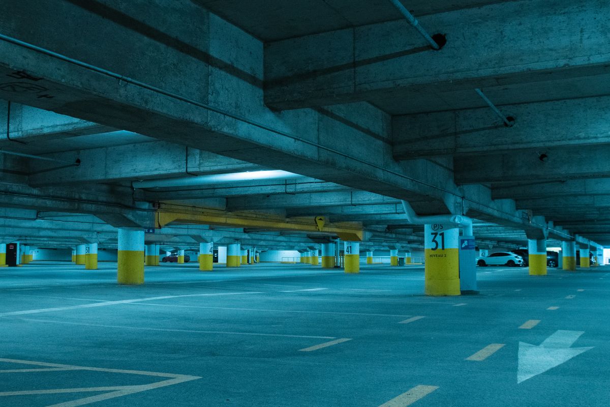 駐車場・駐輪場